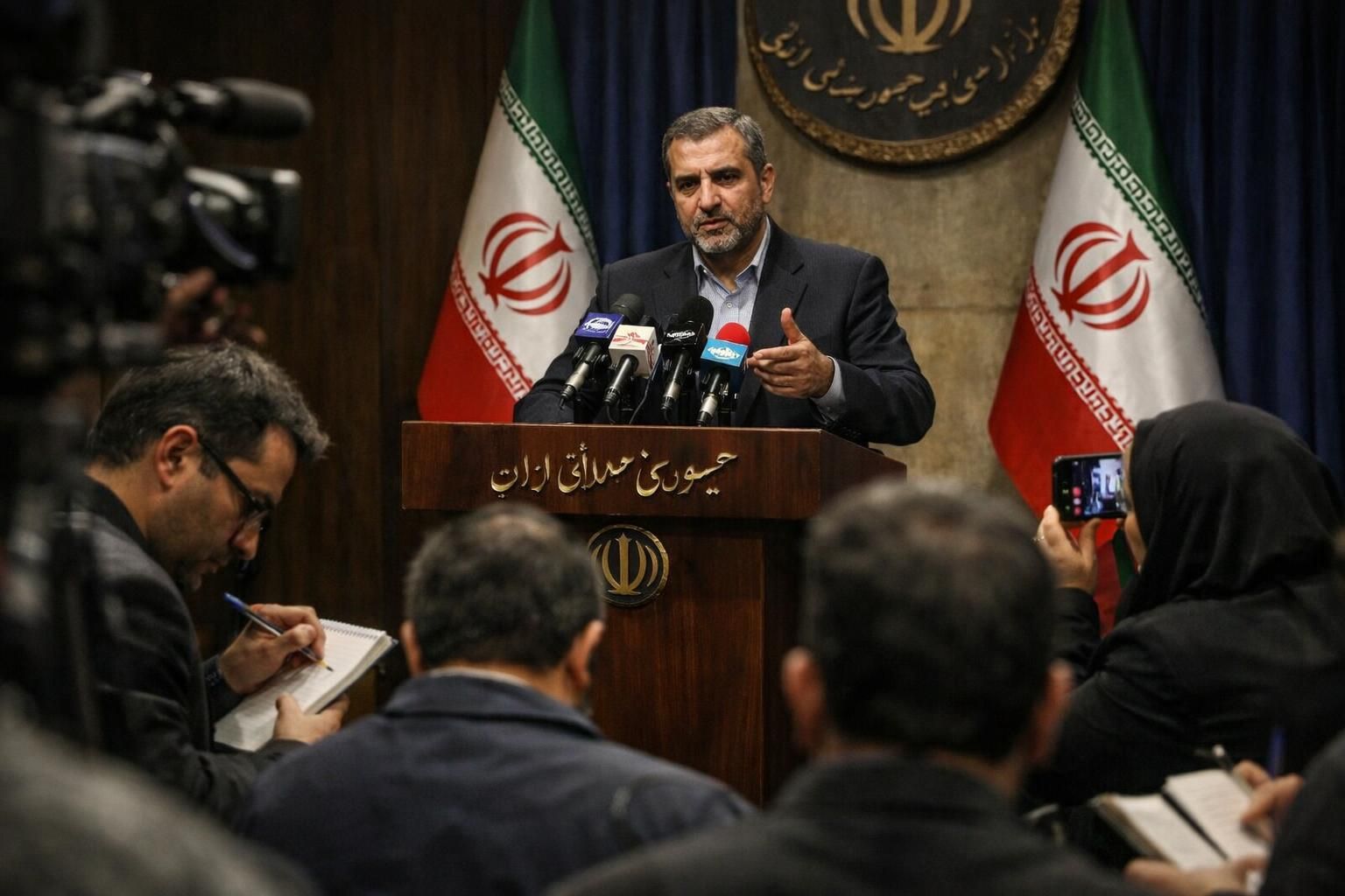 iran menolak negosiasi dengan as dan mengajukan 5 syarat damai penting yang menjadi fokus utama perundingan, lapor cnbc indonesia.